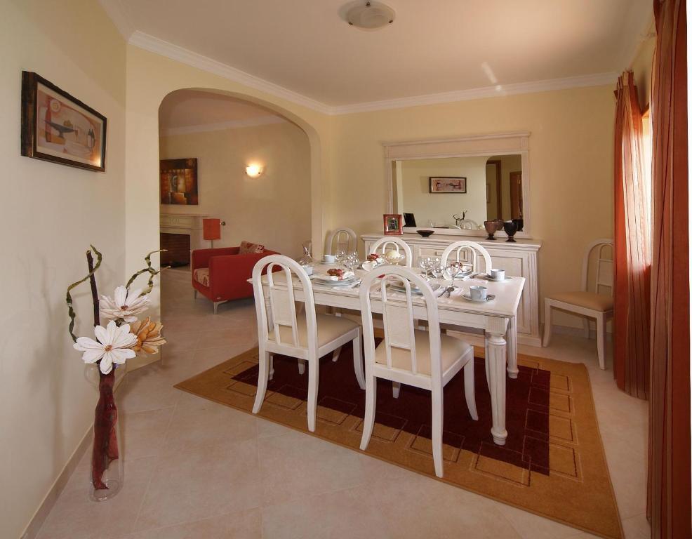 Oasis Parque Country Club Otel Portimão Oda fotoğraf